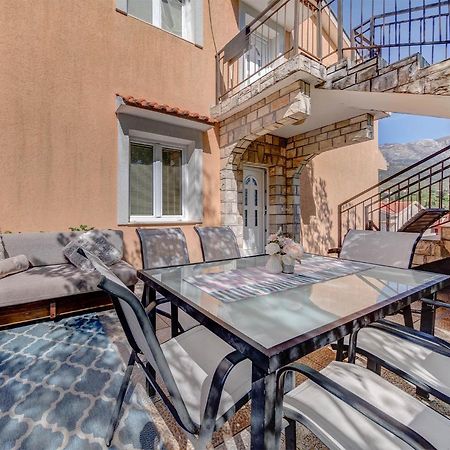 Apartments Pelle Тиват Экстерьер фото